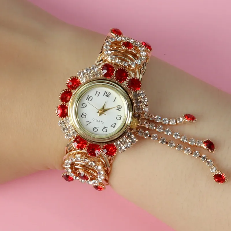 Soker Women's Bracelet Watch Vintage Diamond Tassel Quartz Watch for Women