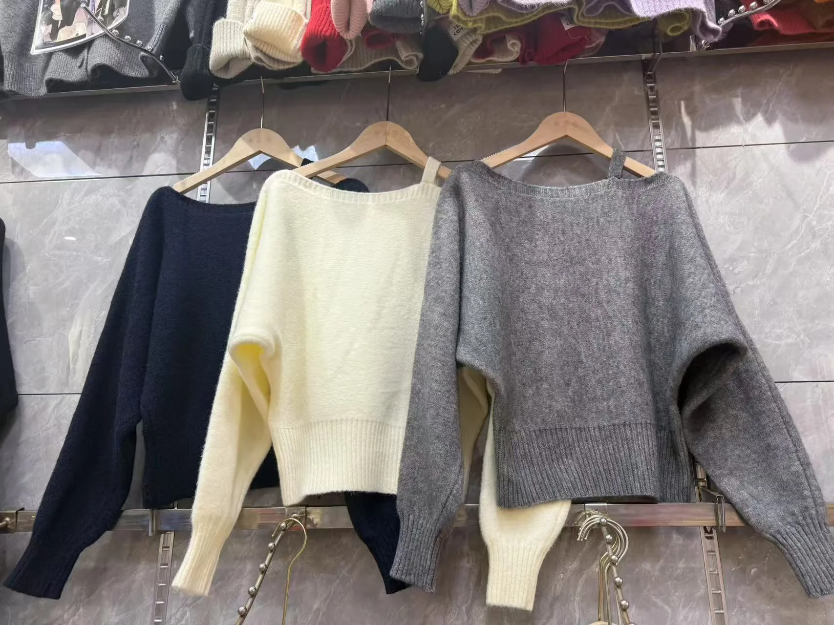 Vintage Style Solid Color Long Sleeve Pullover Knitted Polyester Women's Sweater
