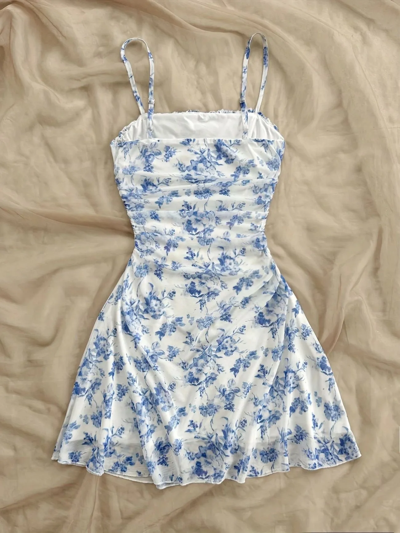 Ditsy Floral Sexy Strap Dress Sleeveless Beach Dress in Polyester Fabric