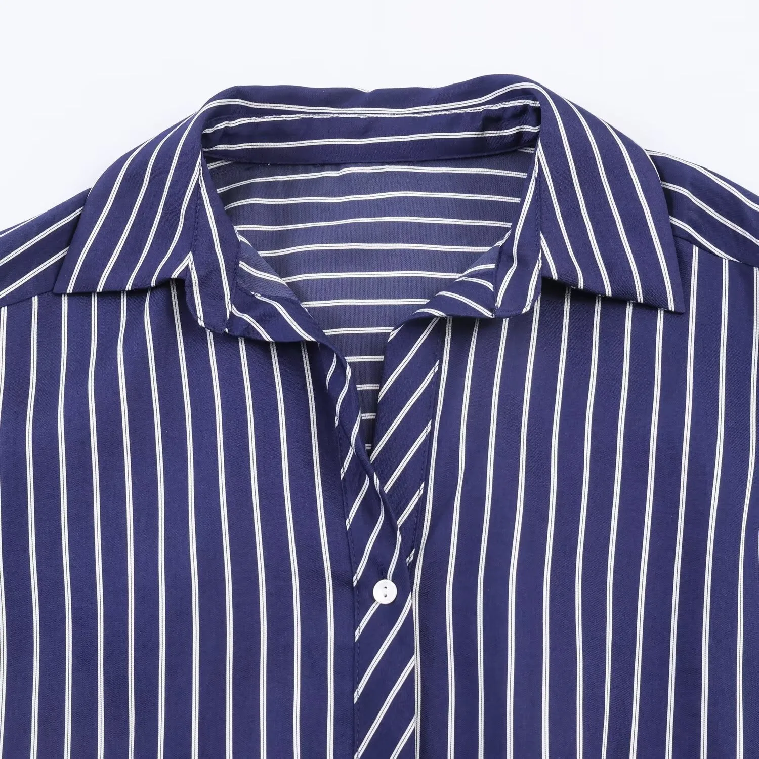 Stripe Blouse for Women in Vintage Style with Puff Sleeve, Polyester Fabric, Featuring Single Breasted Closure and Shirt Collar