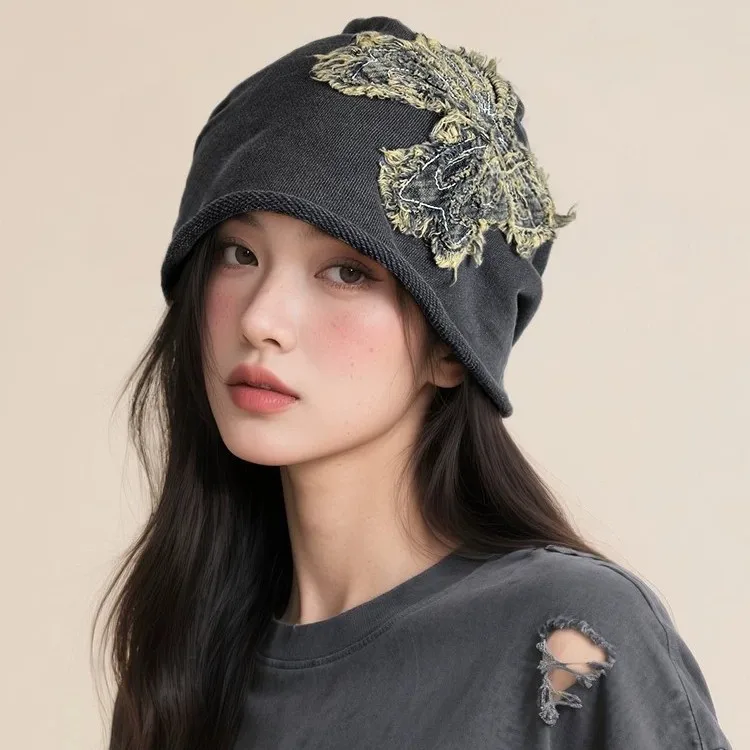 Retro Butterfly Breathable Brimless Beanie Hat for Women in Polyester with Appliques