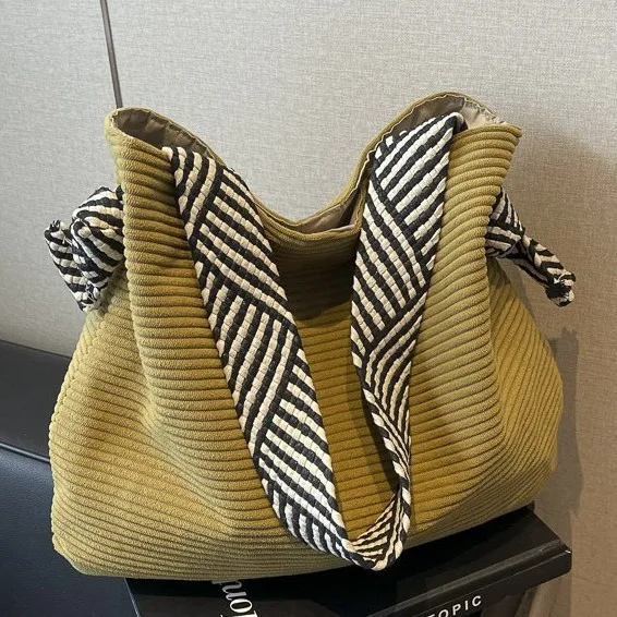 Solid Color Square Tote Bag for Women with Single Shoulder Strap, Large Capacity, Perfect for Autumn