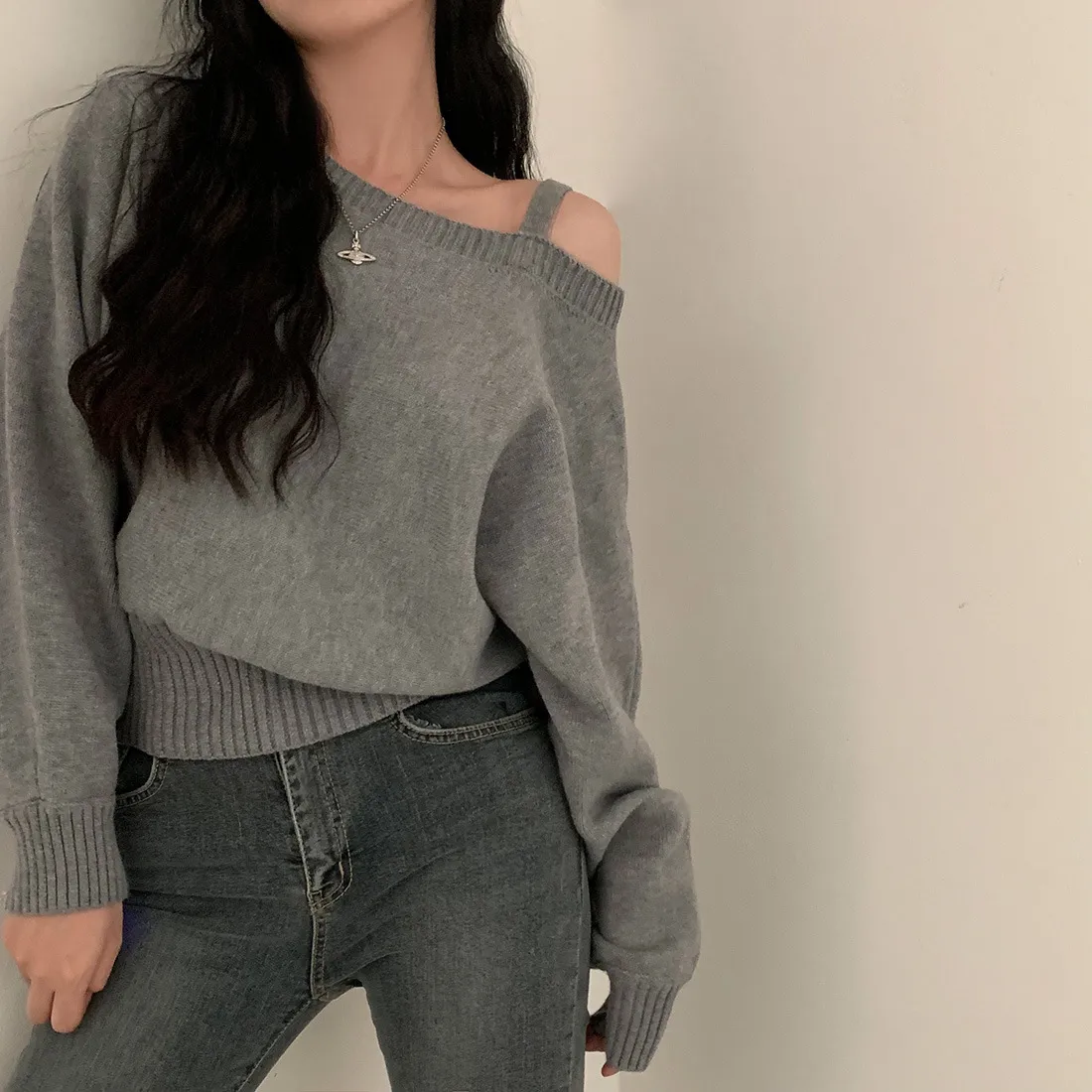 Vintage Style Solid Color Long Sleeve Pullover Knitted Polyester Women's Sweater