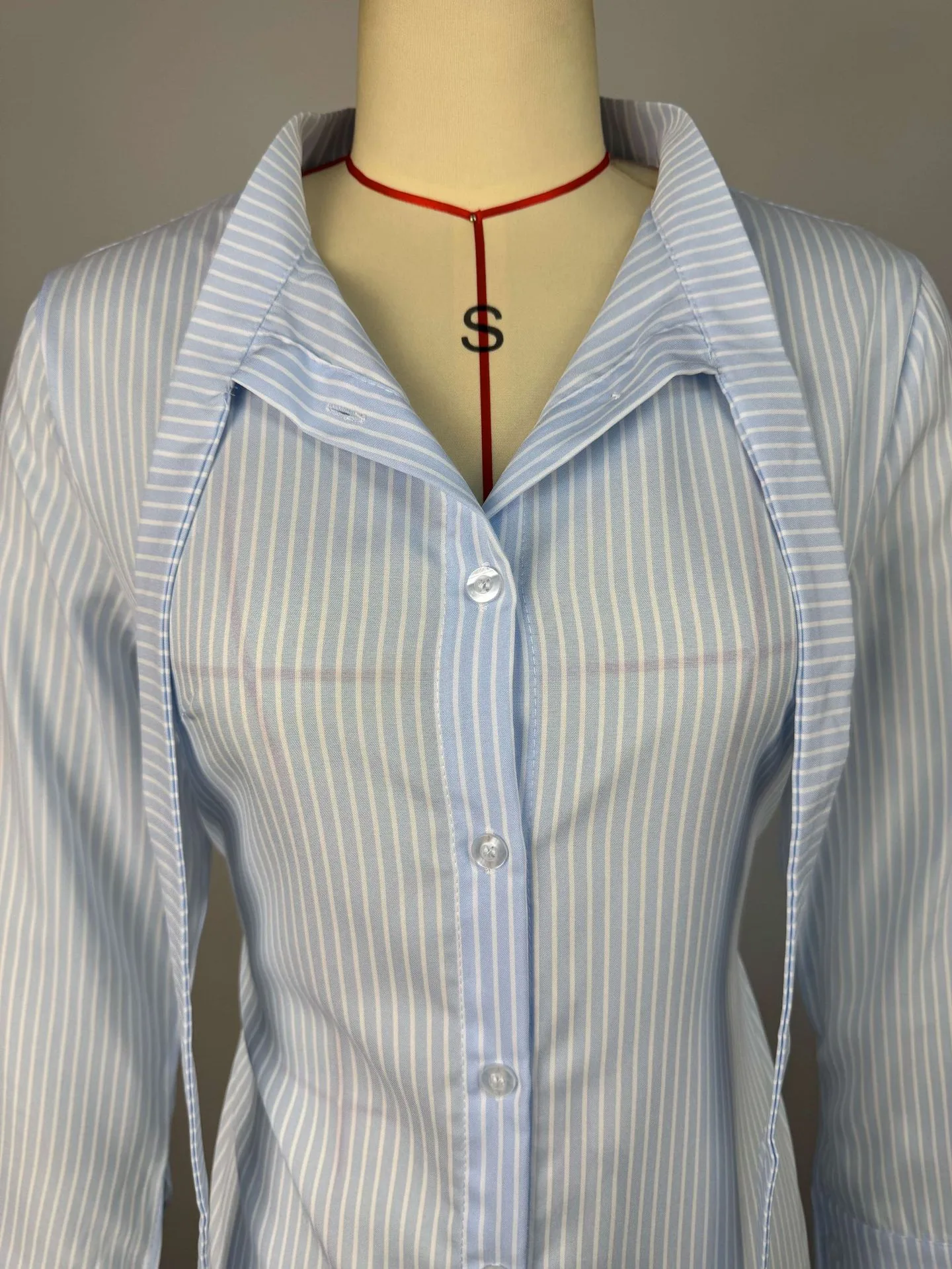 Sexy Stripe Long Sleeve Polyester Shirt for Women with Single Breasted Closure and Lapel Collar