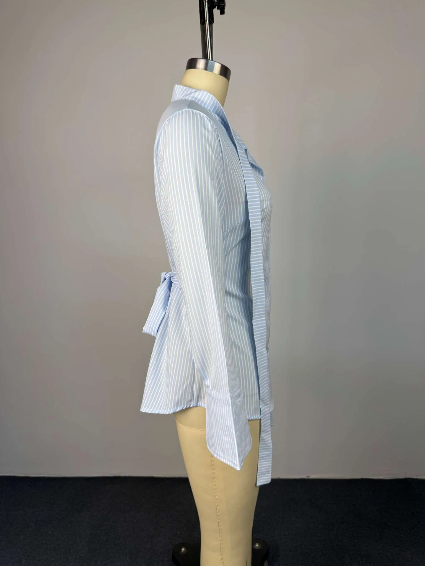 Sexy Stripe Long Sleeve Polyester Shirt for Women with Single Breasted Closure and Lapel Collar