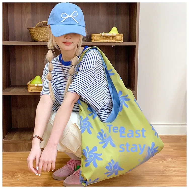 Women’s Nylon Dumpling Shape Shoulder Bag with Single Shoulder Strap, Perfect for Spring Underarm Use