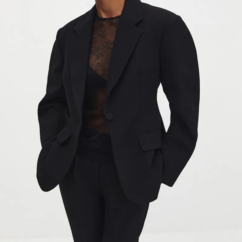 Elegant Solid Color Long Sleeve Polyester Blazer with Pocket and Single Breasted Closure