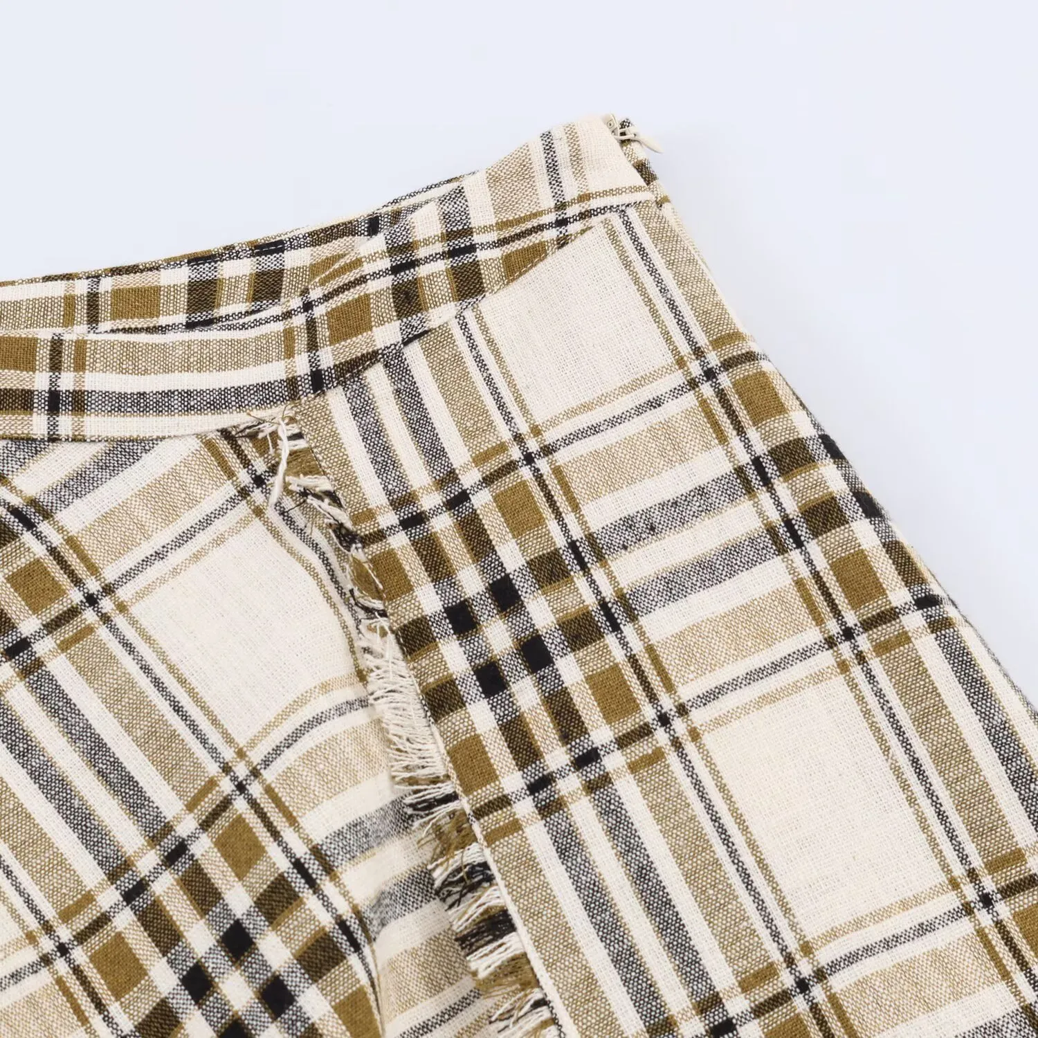 Plaid Streetwear Skirt in Polyester for Spring Featuring Asymmetrical Design