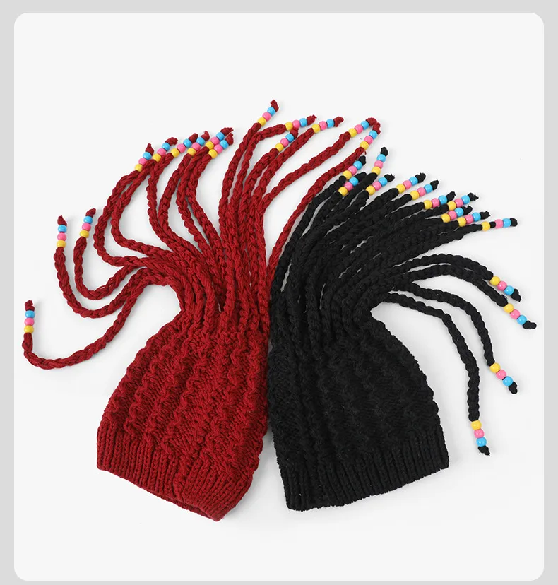 Women’s Hip-Hop Brimless Wool Cap Featuring Warm Braid Design Made from Wool Yarn