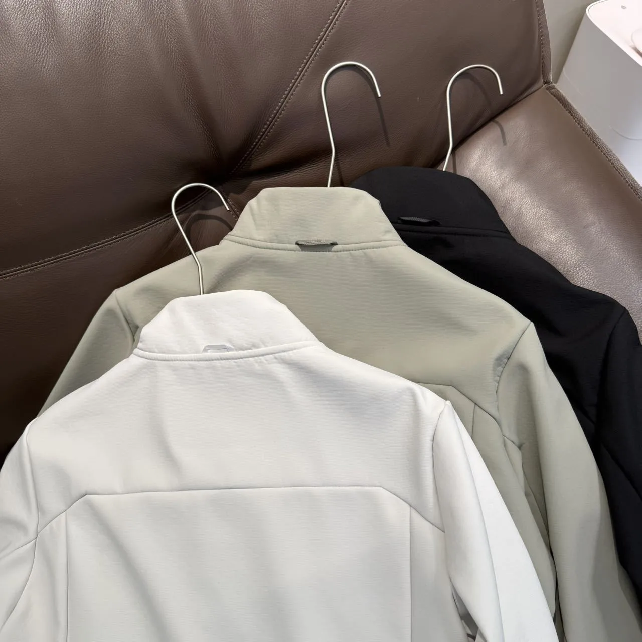 Men's Vintage Style Outdoor Jacket in Solid Beige Color, Made with Polyester Fabric Featuring Printing Craft