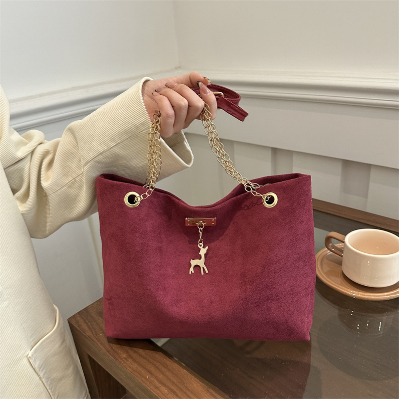 Women's Medium Special Solid Color Streetwear Sewing Thread Square Magnetic Buckle Tote Bag