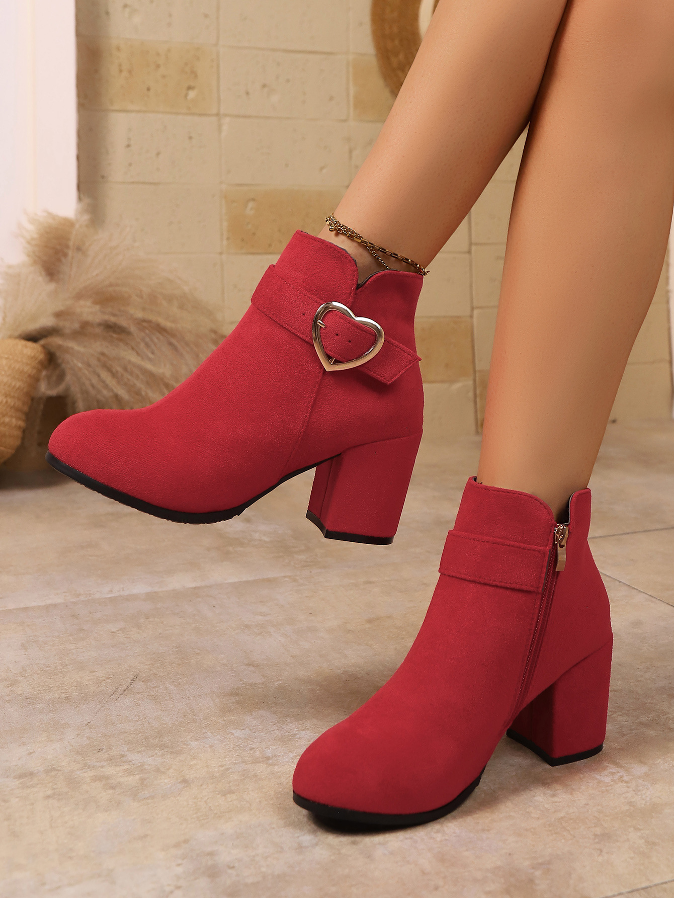 Casava women’s ankle boots