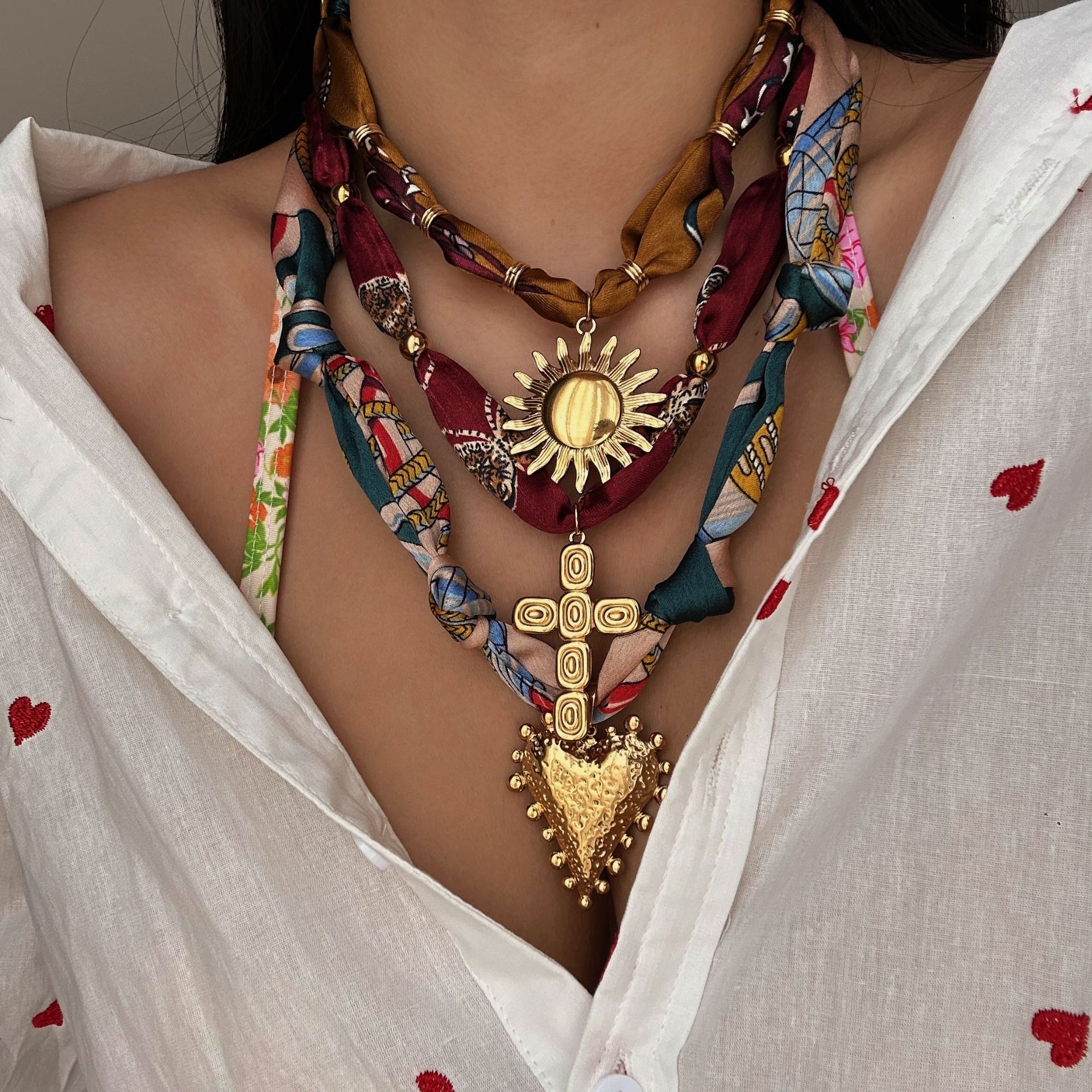 Casava stainless steel scarf necklace