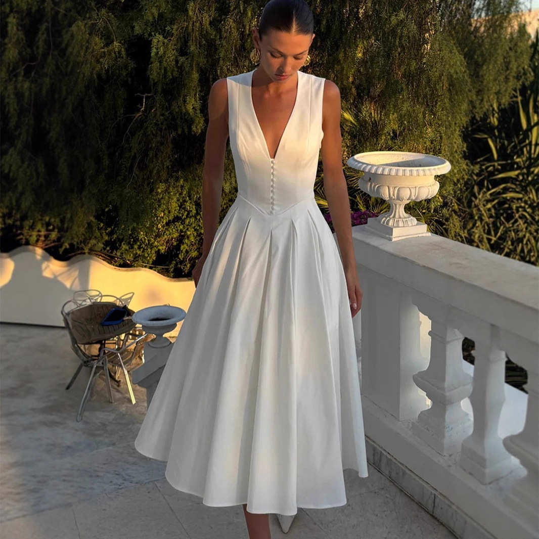 Evening & Banquet Dresses