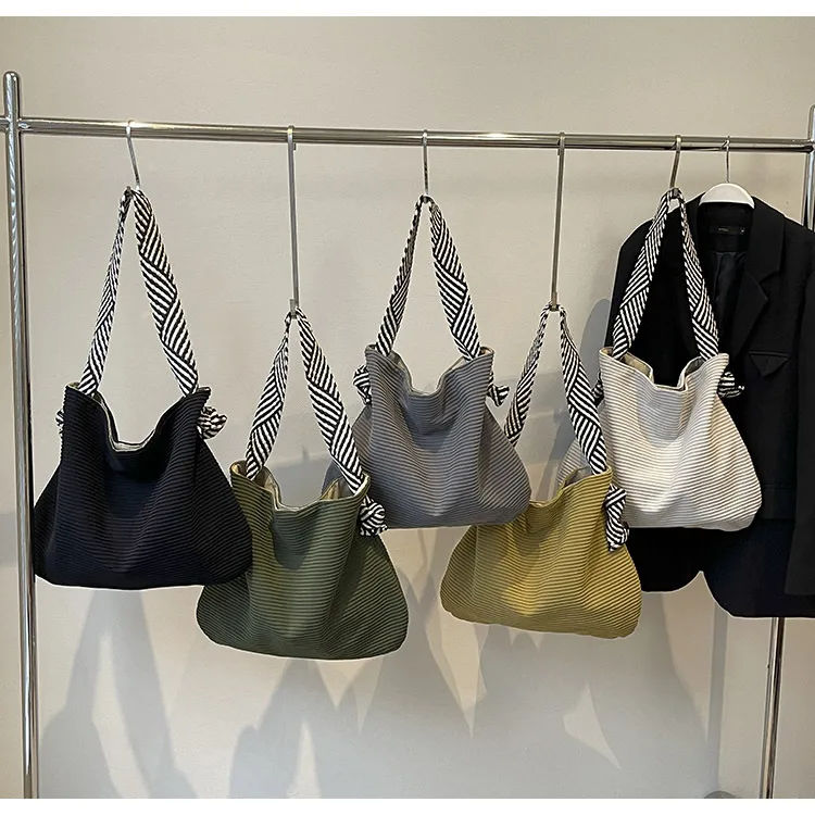 Solid Color Square Tote Bag for Women with Single Shoulder Strap, Large Capacity, Perfect for Autumn