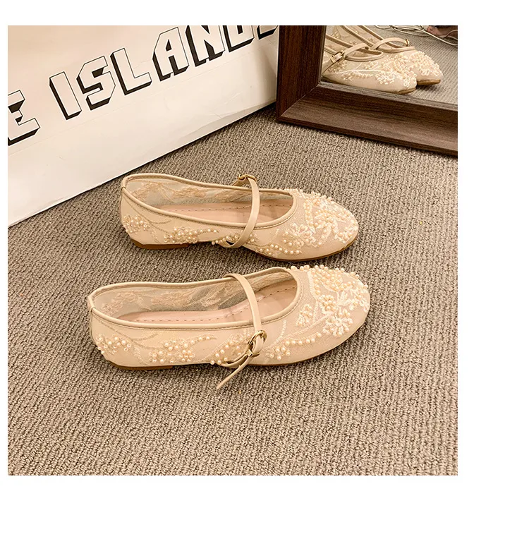 Solid Color Women Mary Jane Shoes with Rubber Sole and Flat Heel Featuring Mesh Upper in Casual Style