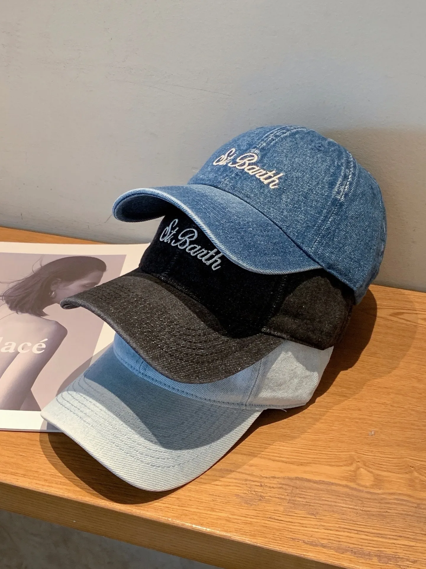 Unisex Cowboy Style Baseball Cap with Curved Brim, Denim Material Featuring Embroidery and UV Protection