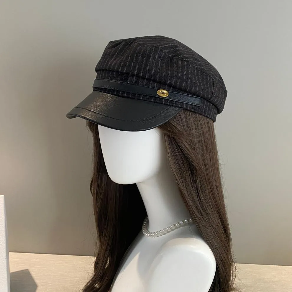 British Style Women’s Stripe Newsboy Cap with Curved Brim, Featuring PU Leather Material and Splicing Craft for UV Protection