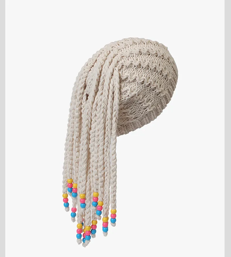 Women’s Hip-Hop Brimless Wool Cap Featuring Warm Braid Design Made from Wool Yarn