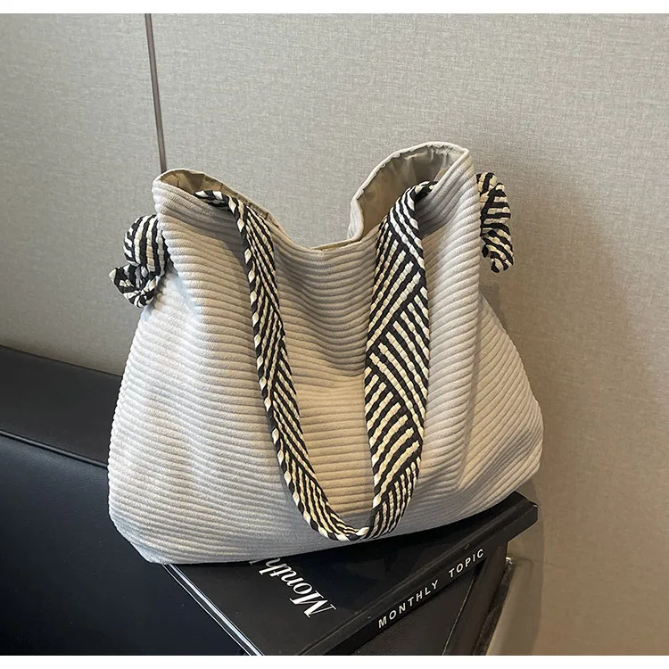 Solid Color Square Tote Bag for Women with Single Shoulder Strap, Large Capacity, Perfect for Autumn