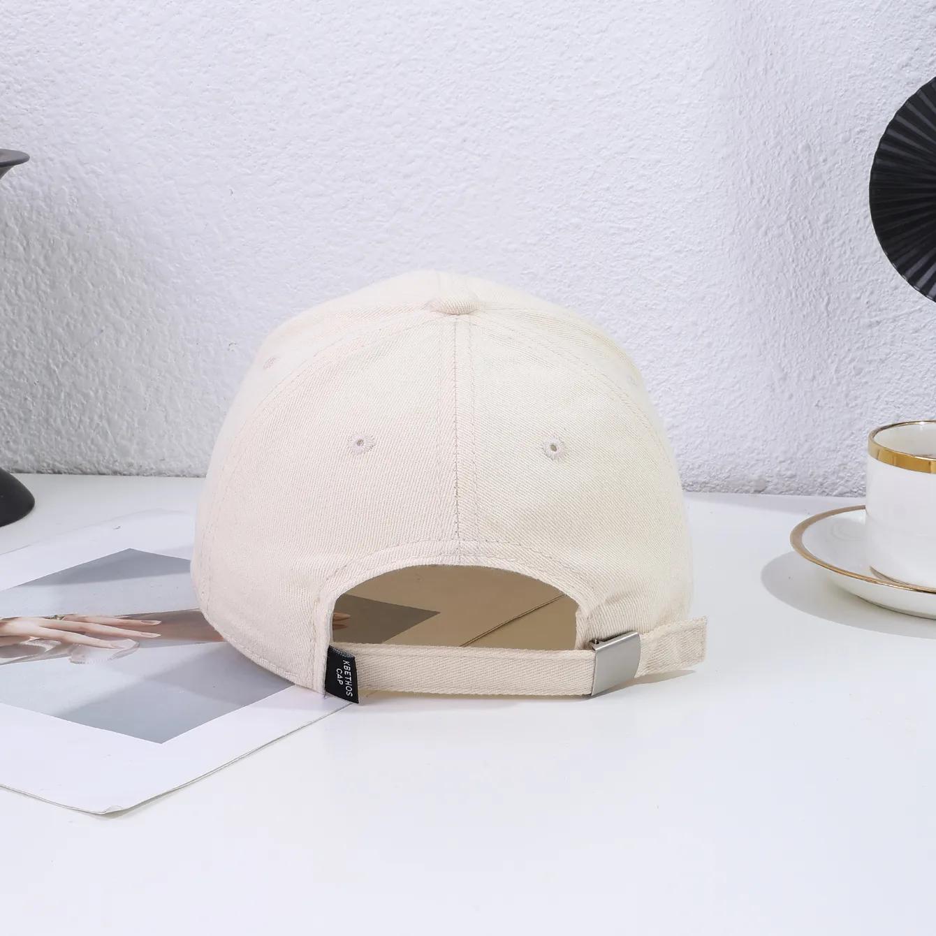 Unisex Casual Embroidered Baseball Cap with Curved Brim for All Seasons