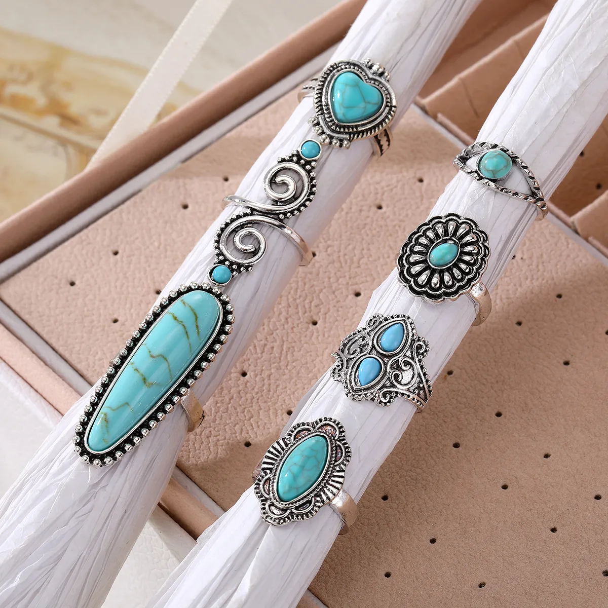 Vintage Bohemian Turquoise Heart Flower Ring for Women Alloy Plated Ethnic Jewelry