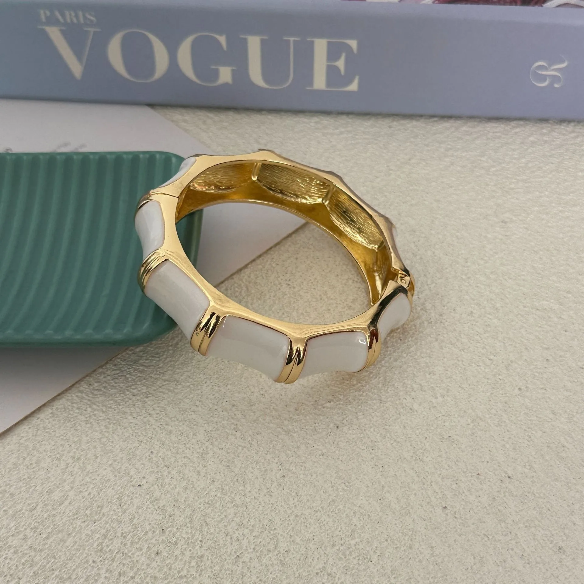 Novelty Irregular Silver Wristband Bangle Featuring Electroplated Enamel Alloy with Acrylic Inlay