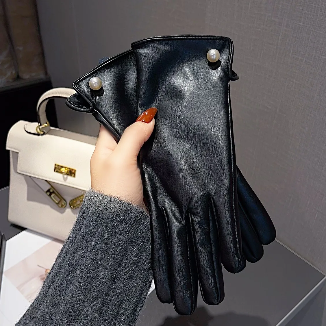 Women's Winter PU Leather Touchscreen Gloves with Fleece Lining and Diamond Embellishment
