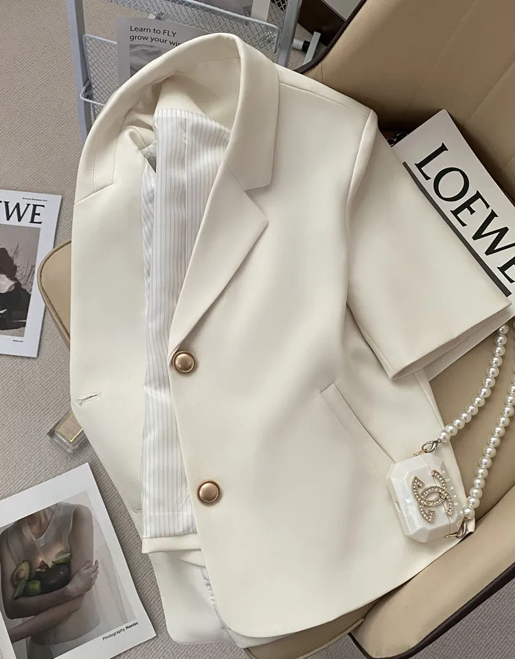 Women's Polyester Half Sleeve Single Breasted Square Neck Blazer