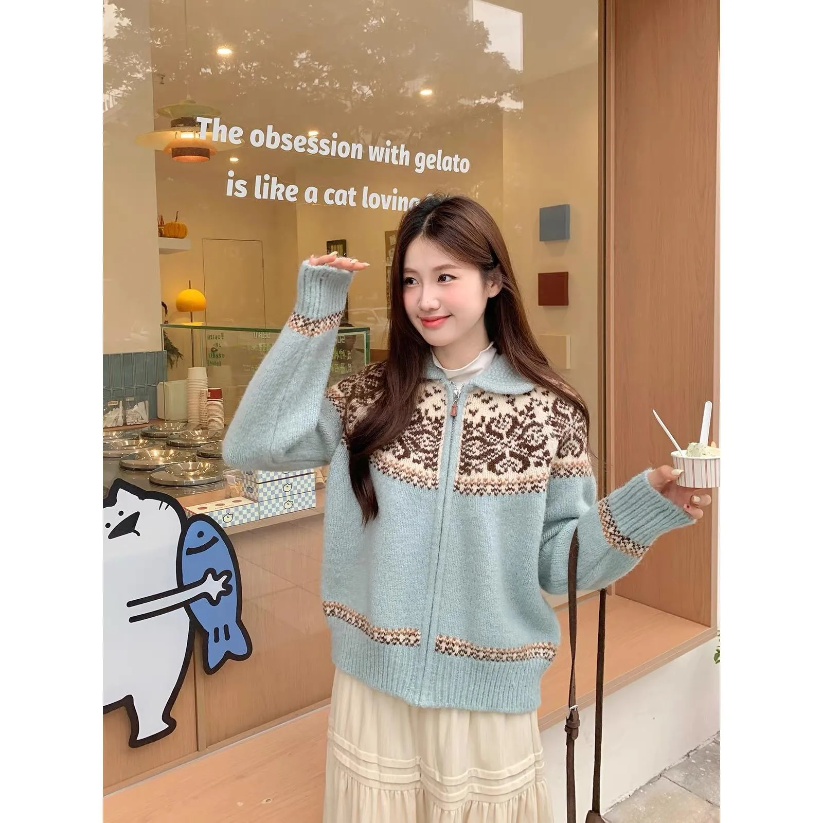 Vintage Style Geometric Long Sleeve Knitted Fabric Sweater for Women Featuring Jacquard Craft and Zipper Closure