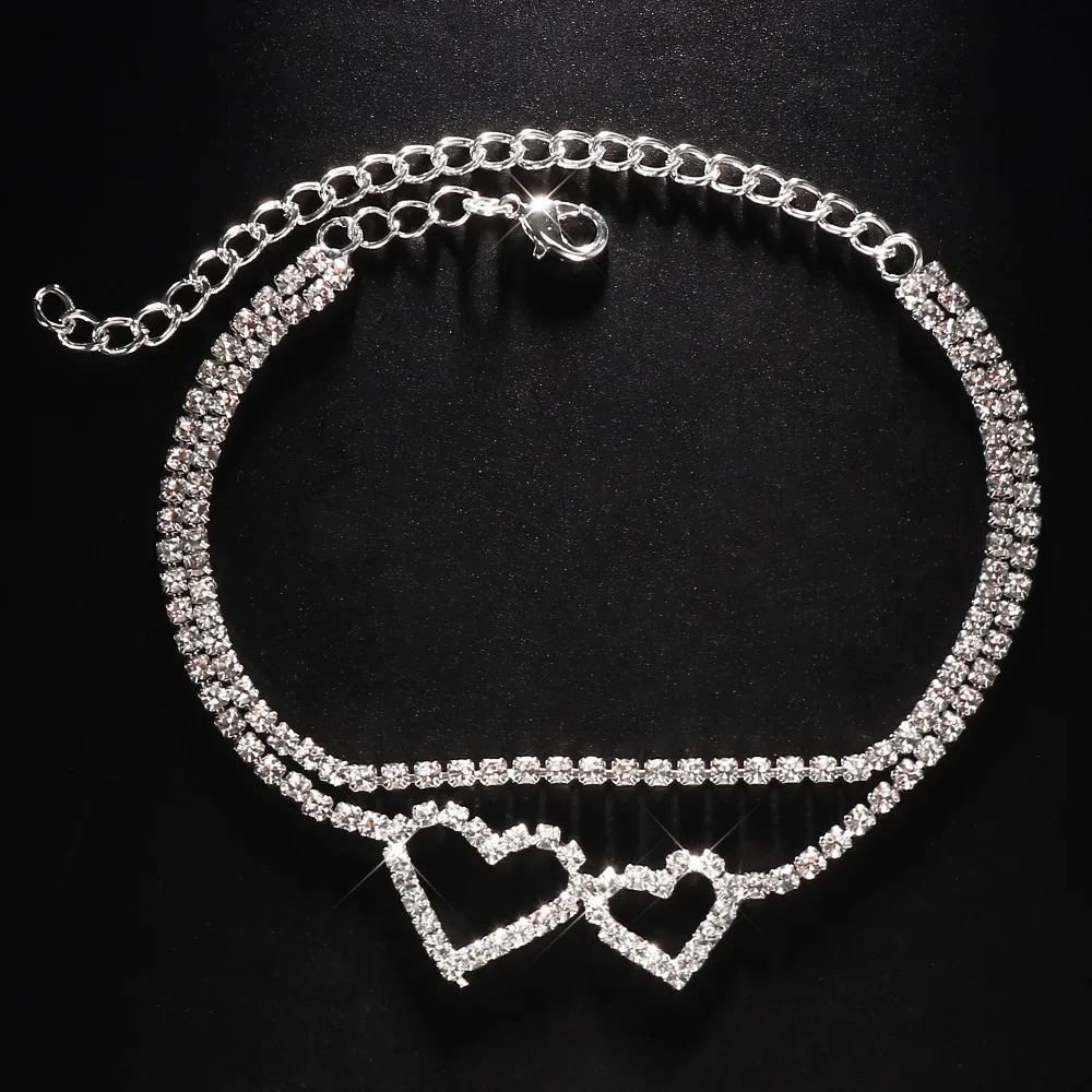 Women's Silver Alloy Anklet with Heels Design and Rhinestones, Ideal for Beach Accessories