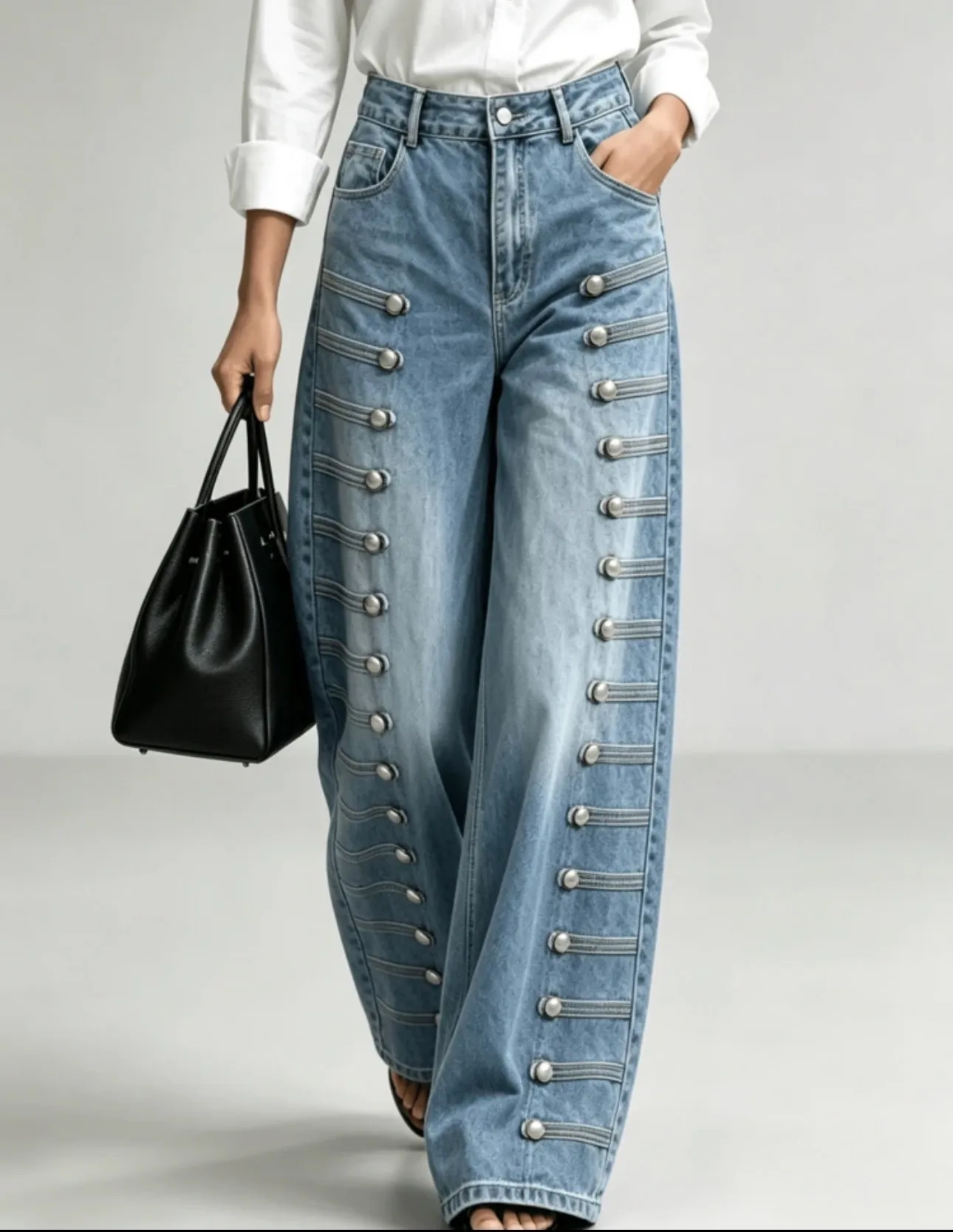 Streetwear Full Length Jeans for Women in Denim Cotton Fabric with Metal Craft, Inelastic Design for Street Occasion