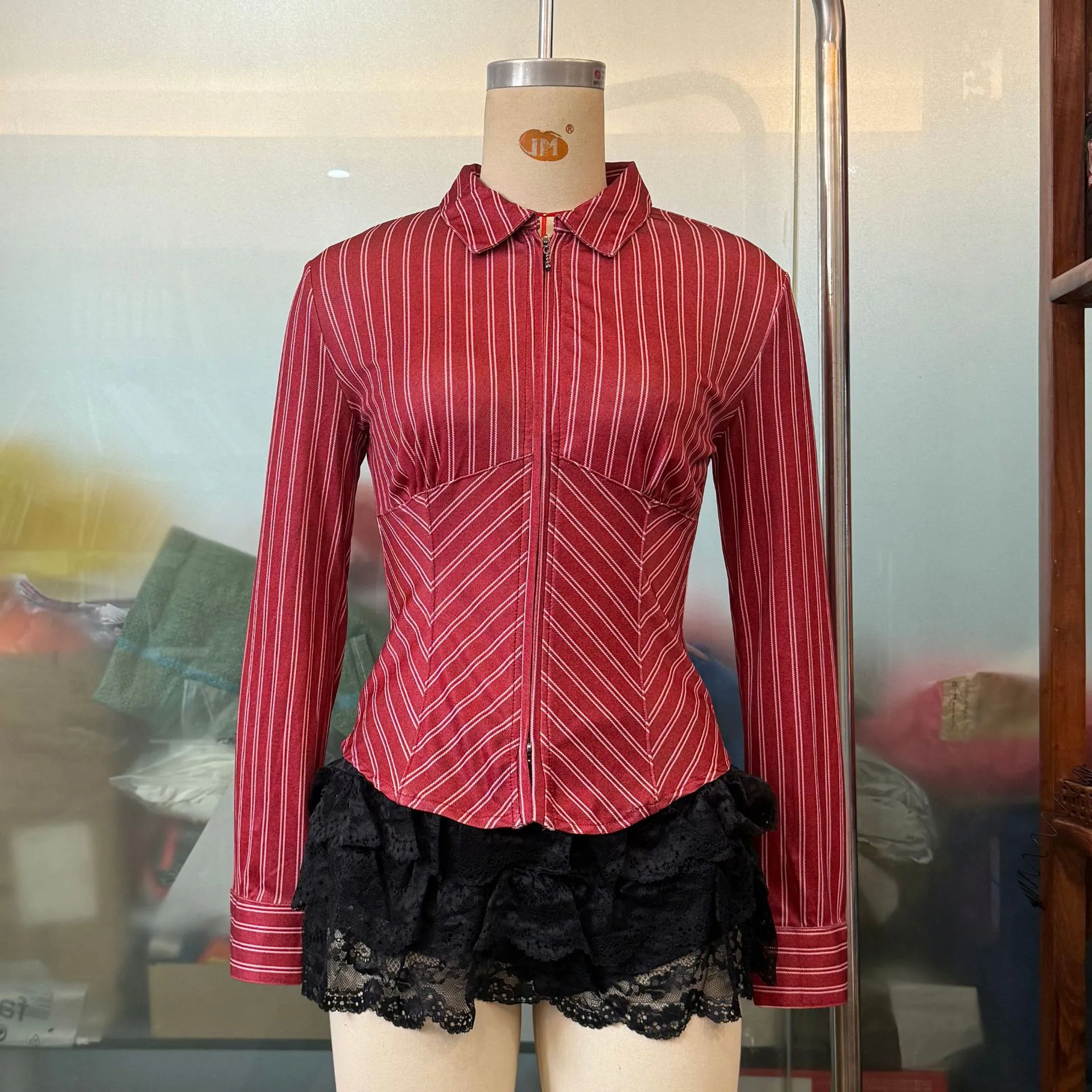 Stripe Cardigan with Zipper Closure and Lapel Collar for Women, Made of Polyester Featuring Casual Style and Regular Sleeves