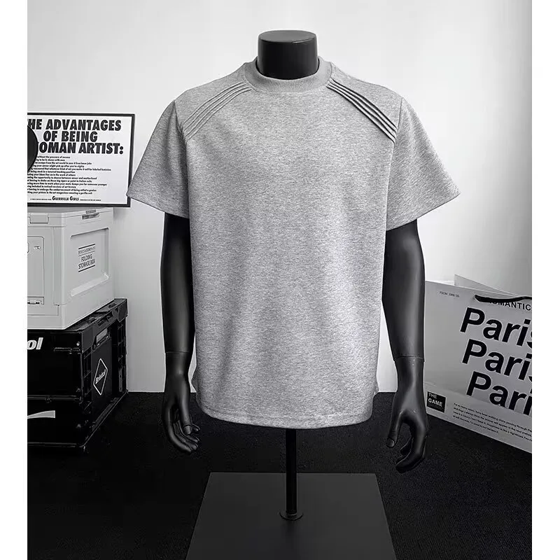 Solid Color Men's Short Sleeve T-Shirt in Polyester Fabric with Round Neck and Pullover Design