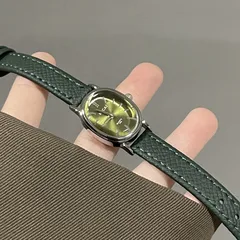 Women's Quartz Oval Dial Watch with PU Strap and Pin Buckle, Featuring Plexiglass Mirror and Pointer Display