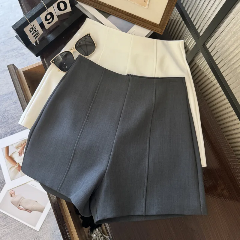Casual High Waist Inelastic Polyester Women's Shorts