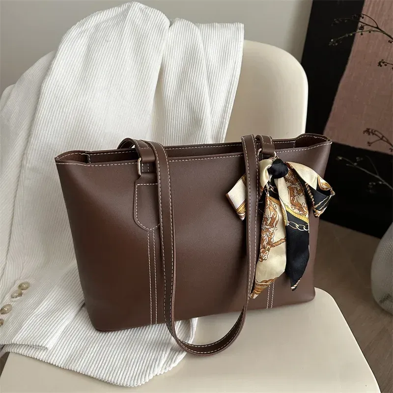 Medium Square Urban Minimalist PU Shoulder Bag with Zipper and Double Straps