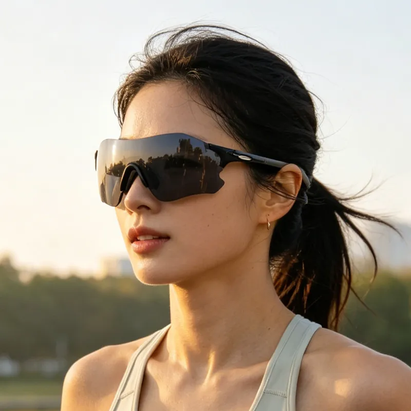 Unisex Cat Eye Full Frame Sunglasses with PC Lens Material in Dyed Black, Perfect for Spring