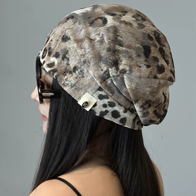 Retro Plaid Breathable Brimless Beanie Hat for Women in Polyester Fabric