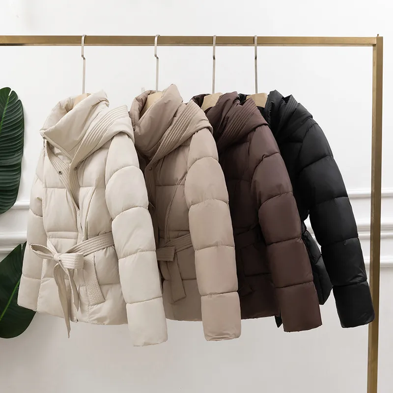 Women's Simple Style Solid Color Padded Jacket Coat with Zipper Placket and Pocket, Made of Polyester