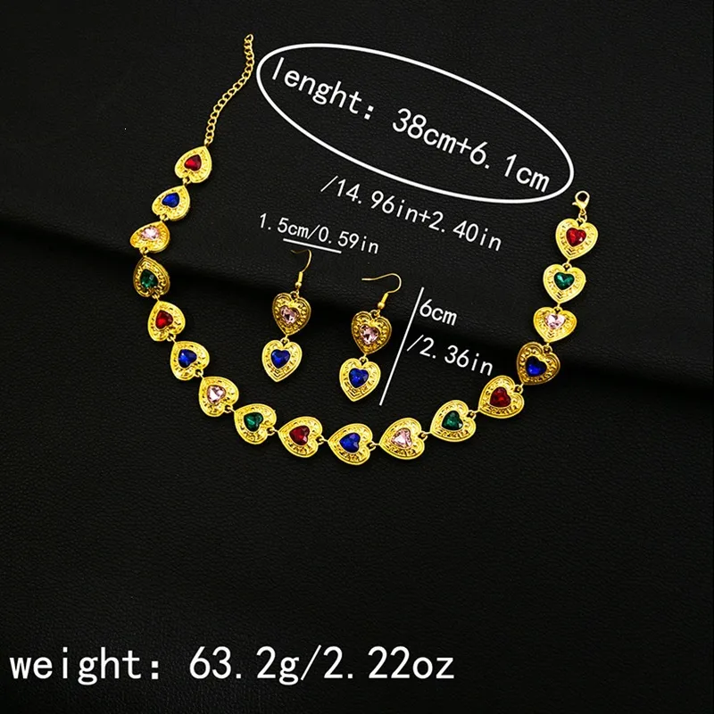 Retro Women’s Jewelry Set Featuring Flowers Pattern with Electroplated Alloy and May Birthstone Emerald on Cable Chain