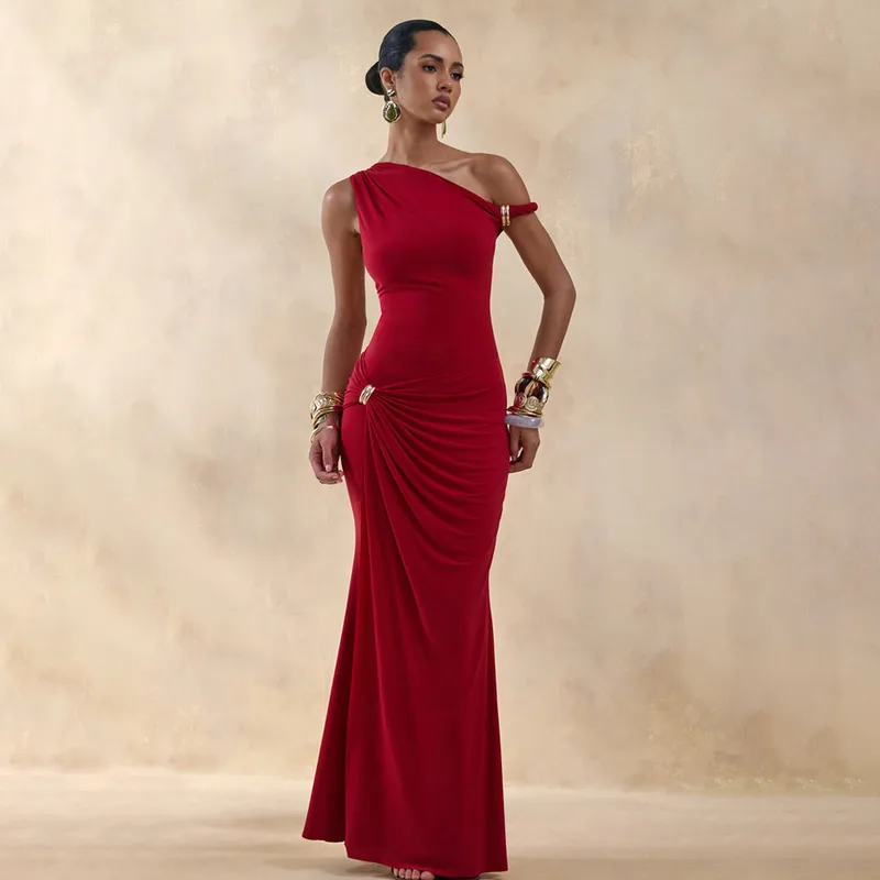 Solid Color Sexy Sleeveless Party Dress with Oblique Collar in Polyester for Banquet