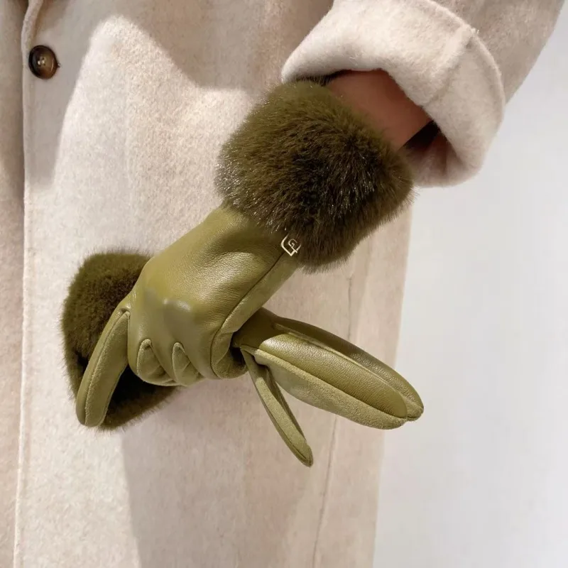 Luxury Suede Winter Gloves with Fox Fur and Fleece Lining for Unisex Cold Weather Cycling