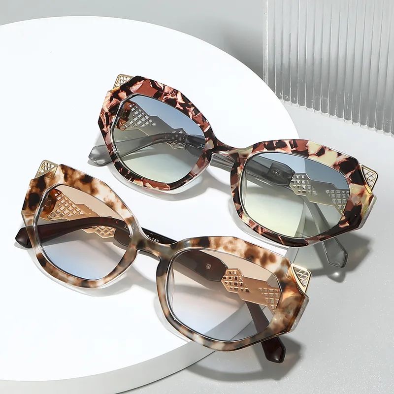 Unisex Cat Eye Sunglasses Featuring Full Frame Design with Durable PC Lens Material