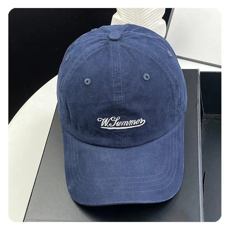 Women’s Outdoor Ivy Cap with Curved Brim, Cotton Material, Stylish Commute Hat for Adults